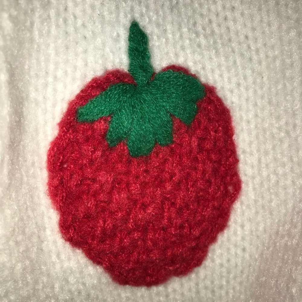 16-trendy y2k red and white Strawberry Sweater  cardigan boho chic fruit print - Picture 4 of 10